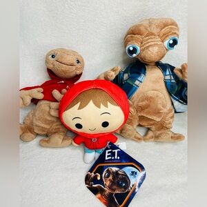 11” Universal Studios Exclusive E.T. Flannel Robe + Hoodie E.T + Elliot Taylor